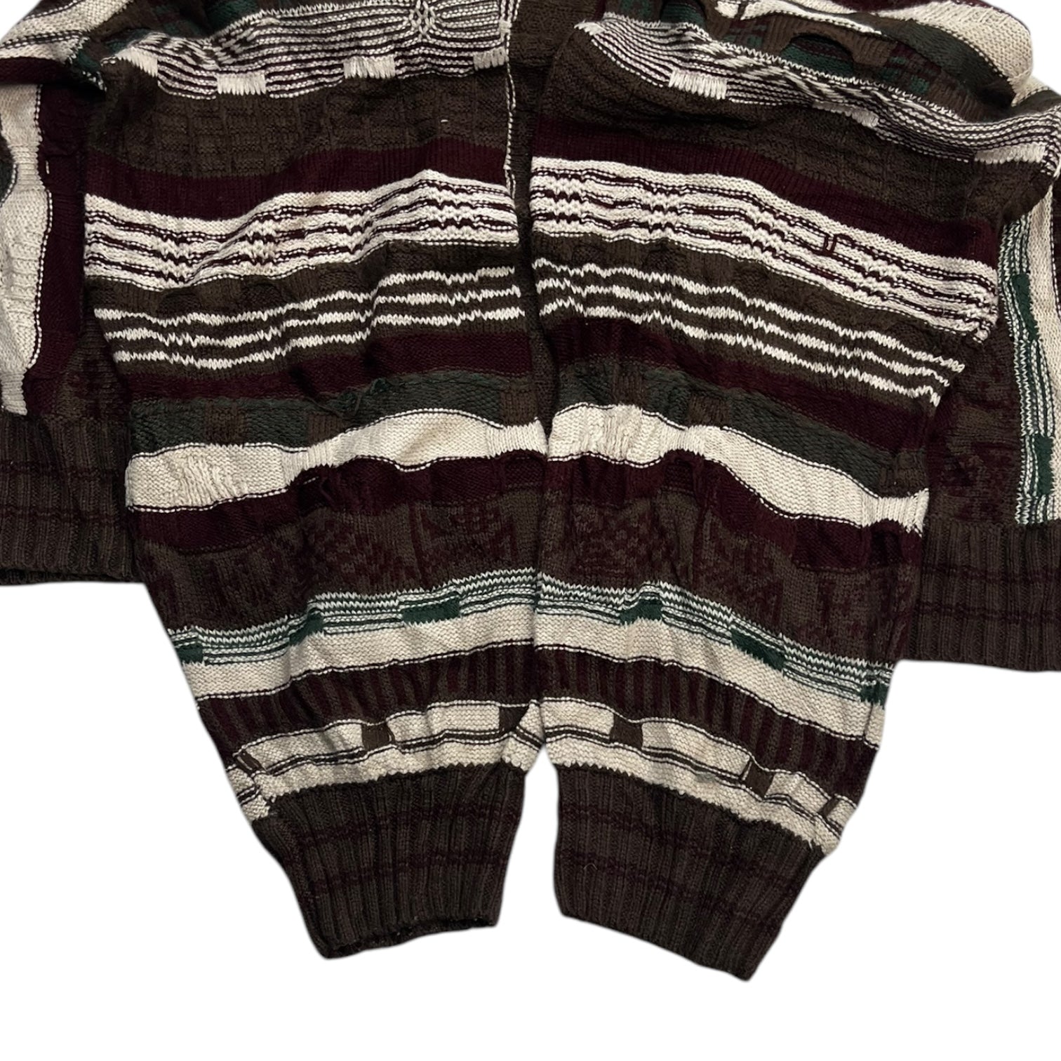 Vintage Vertical Patterned 3D Knit Burg/Brown