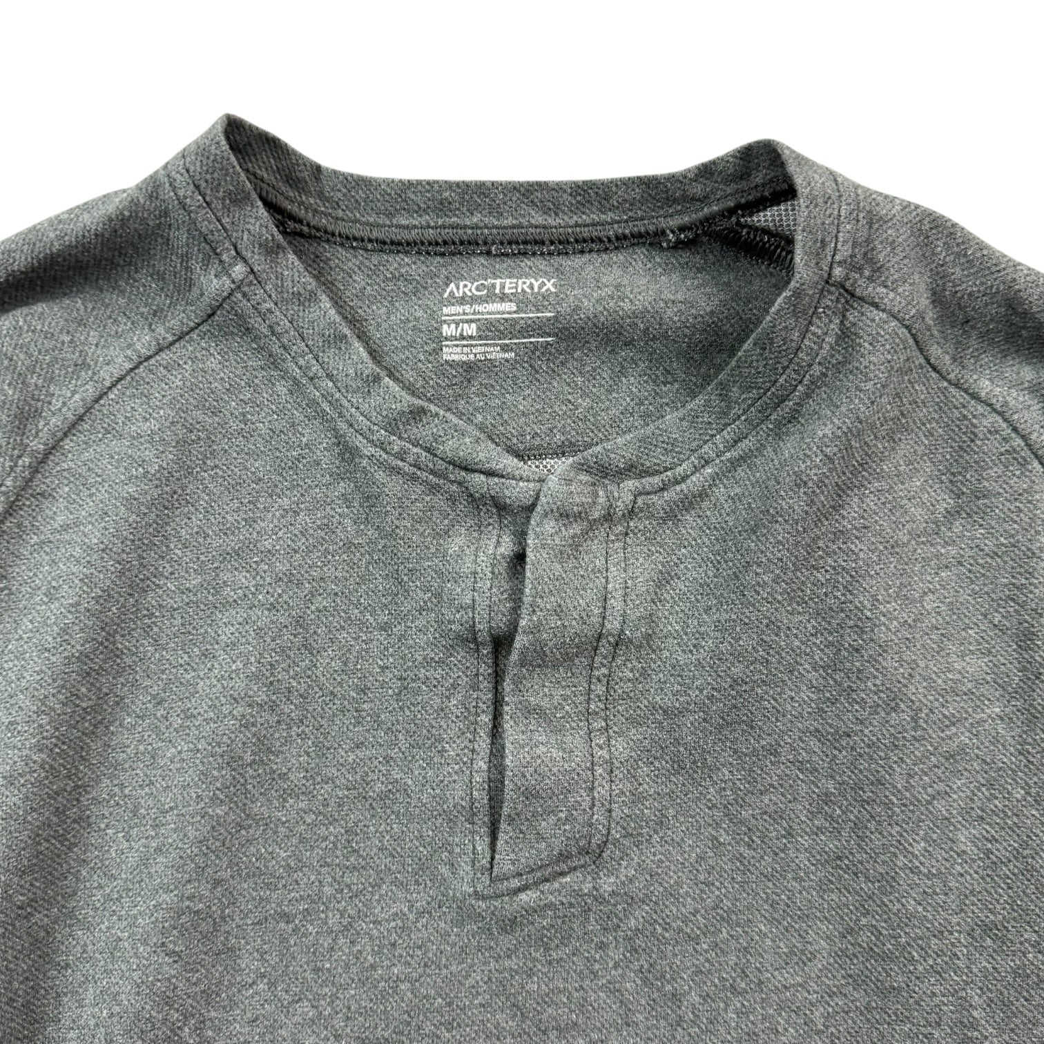 Arc’teryx Henley Shirt Grey