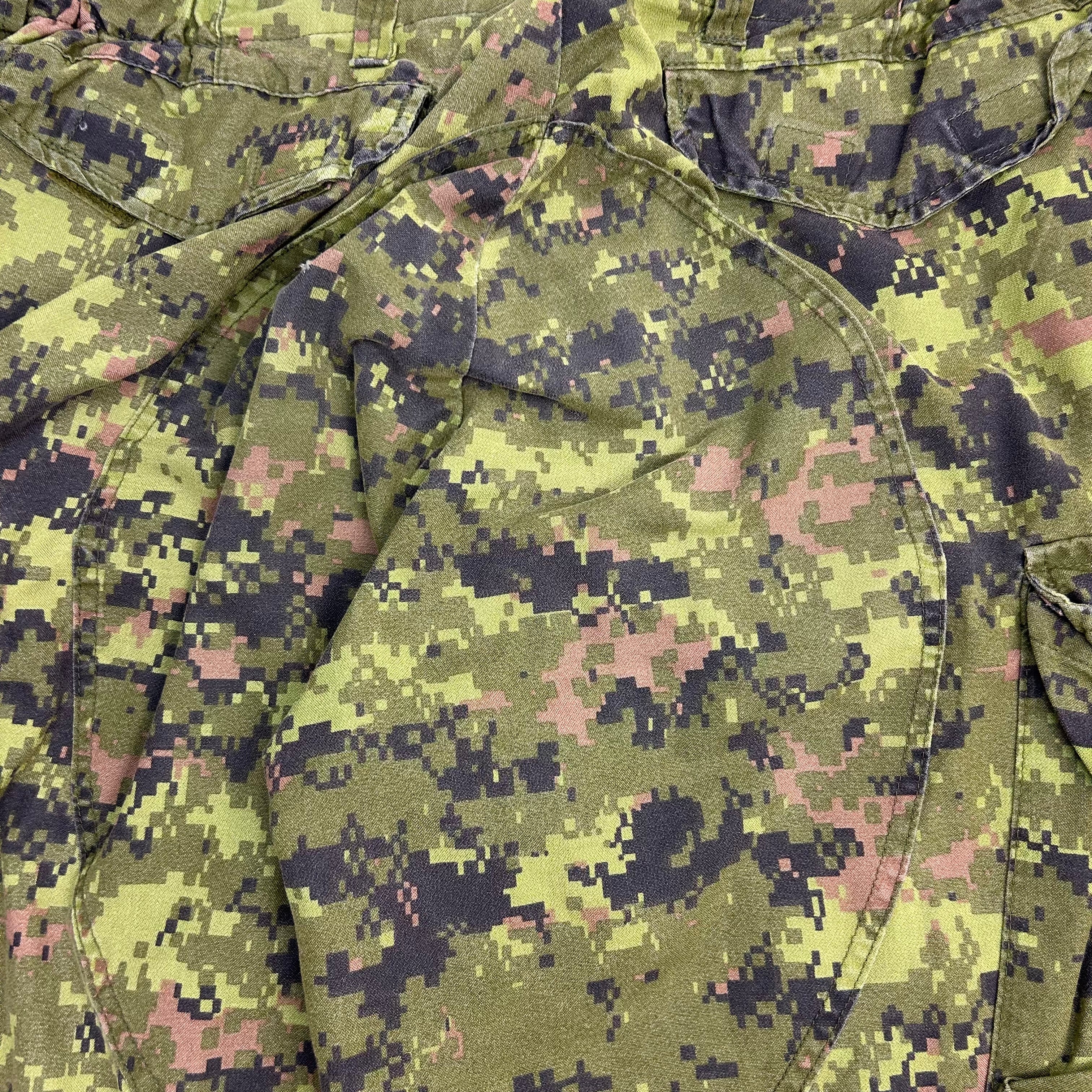 Canadian Army Digi Camo Cargo Pants