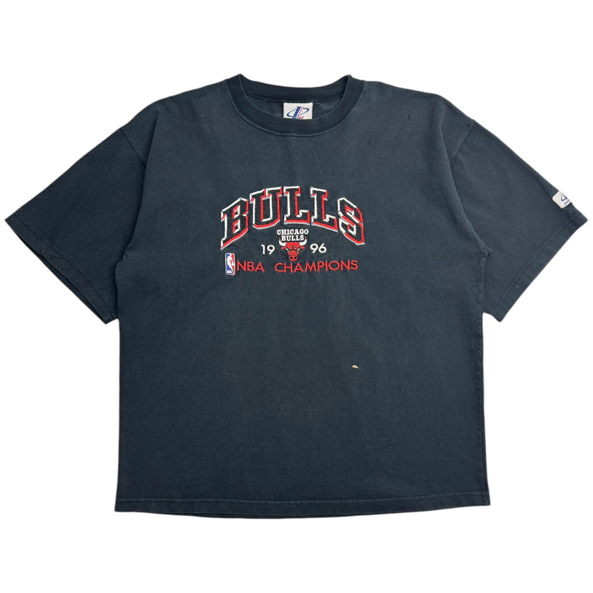 1996 Chicago Bulls Embroidered NBA Champions Heavy T-Shirt