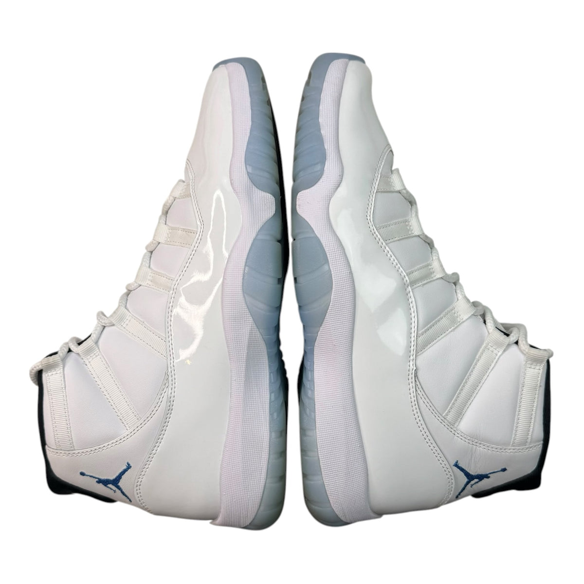 Jordan 11 Retro Legend Blue (2024) (Used)