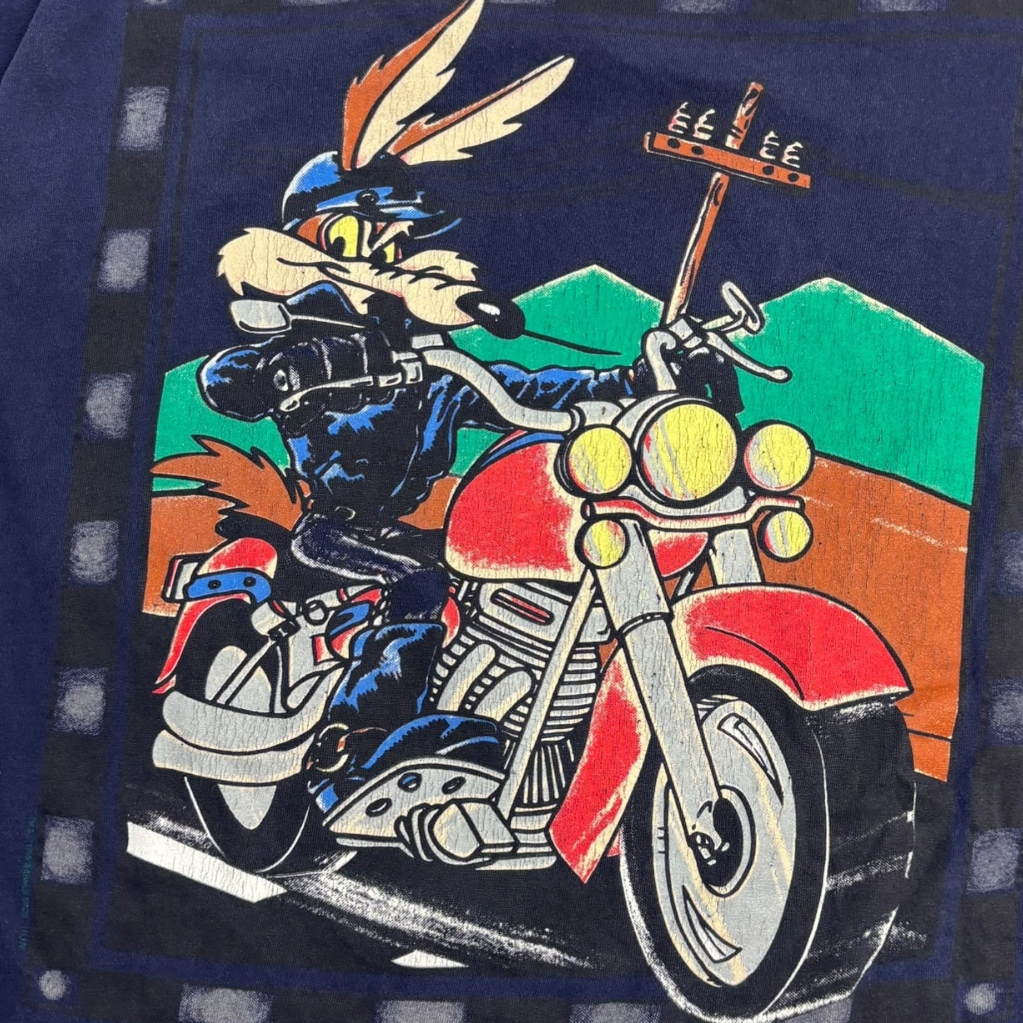 Vintage Wile E Coyote Motorcycle Looney Tunes T-Shirt
