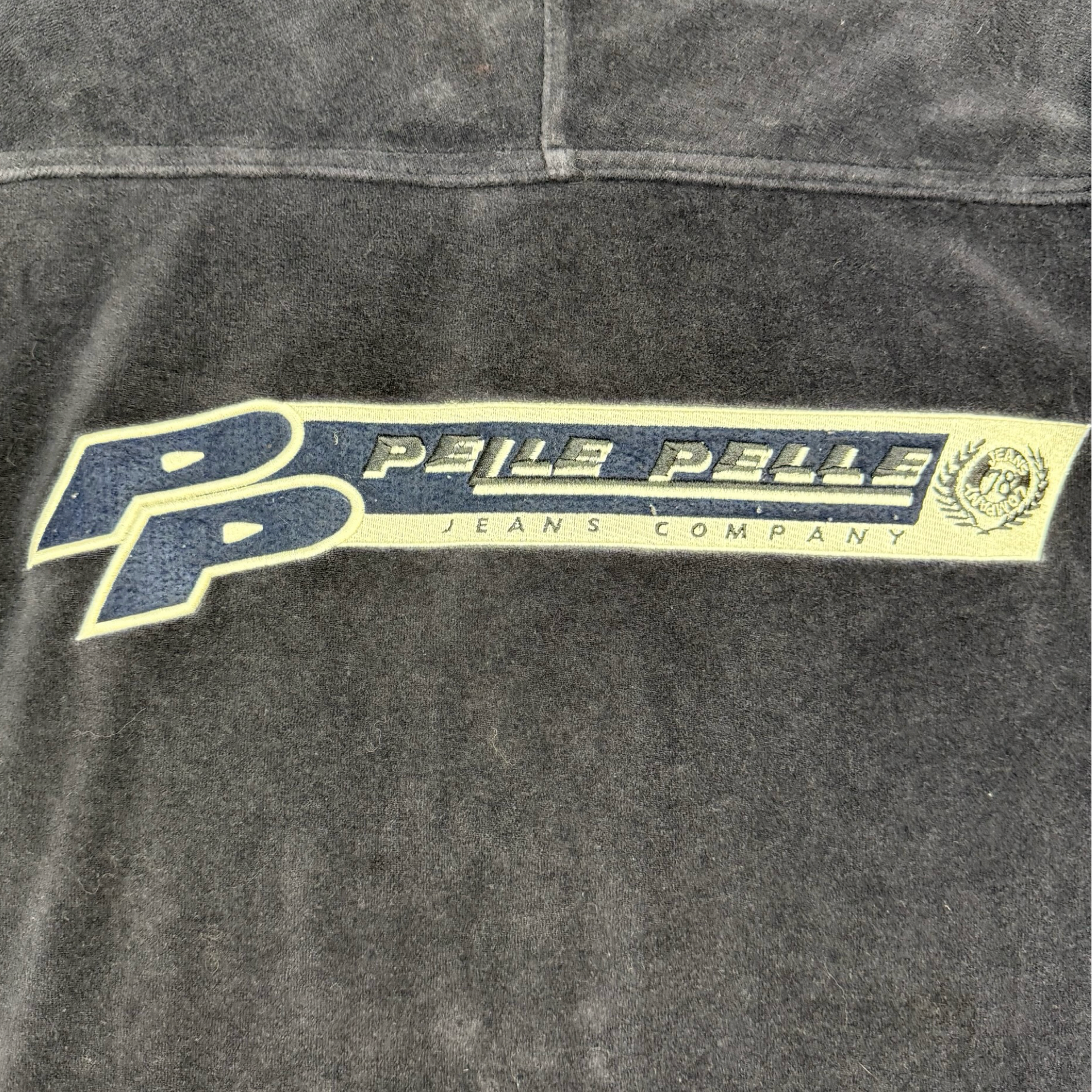 Vintage Pelle Pelle Velour Crewneck Navy Blue