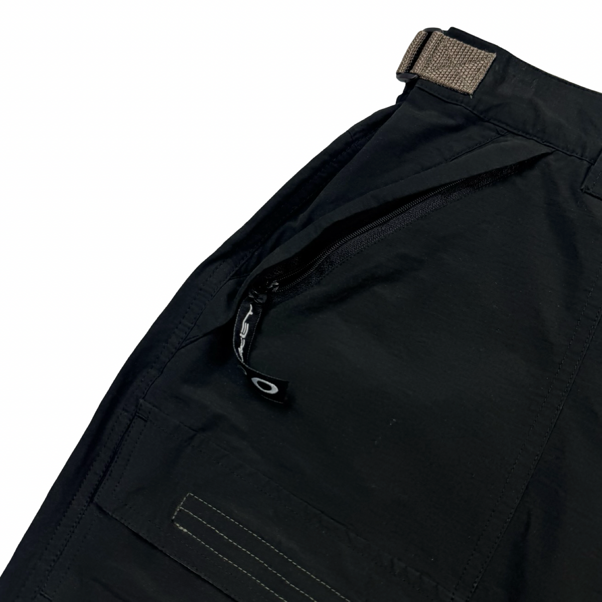 Vintage Y2K Oakley Adjustable Shorts