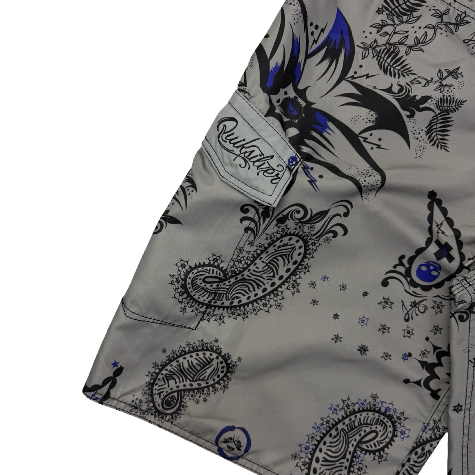Vintage Y2K Quiksilver Skull Board Shorts Grey/Purple