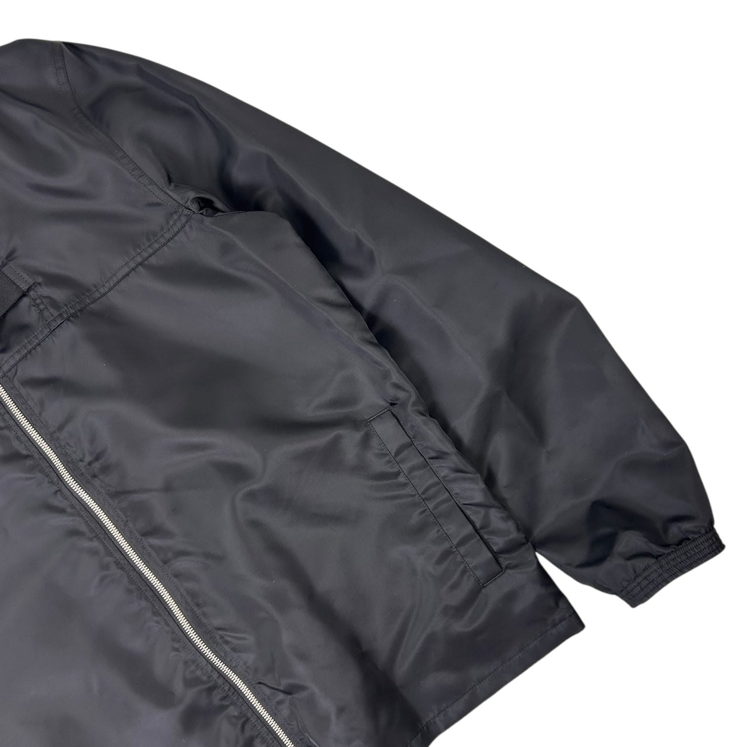 1017 ALYX 9SM Nylon Windbreaker Jacket Black