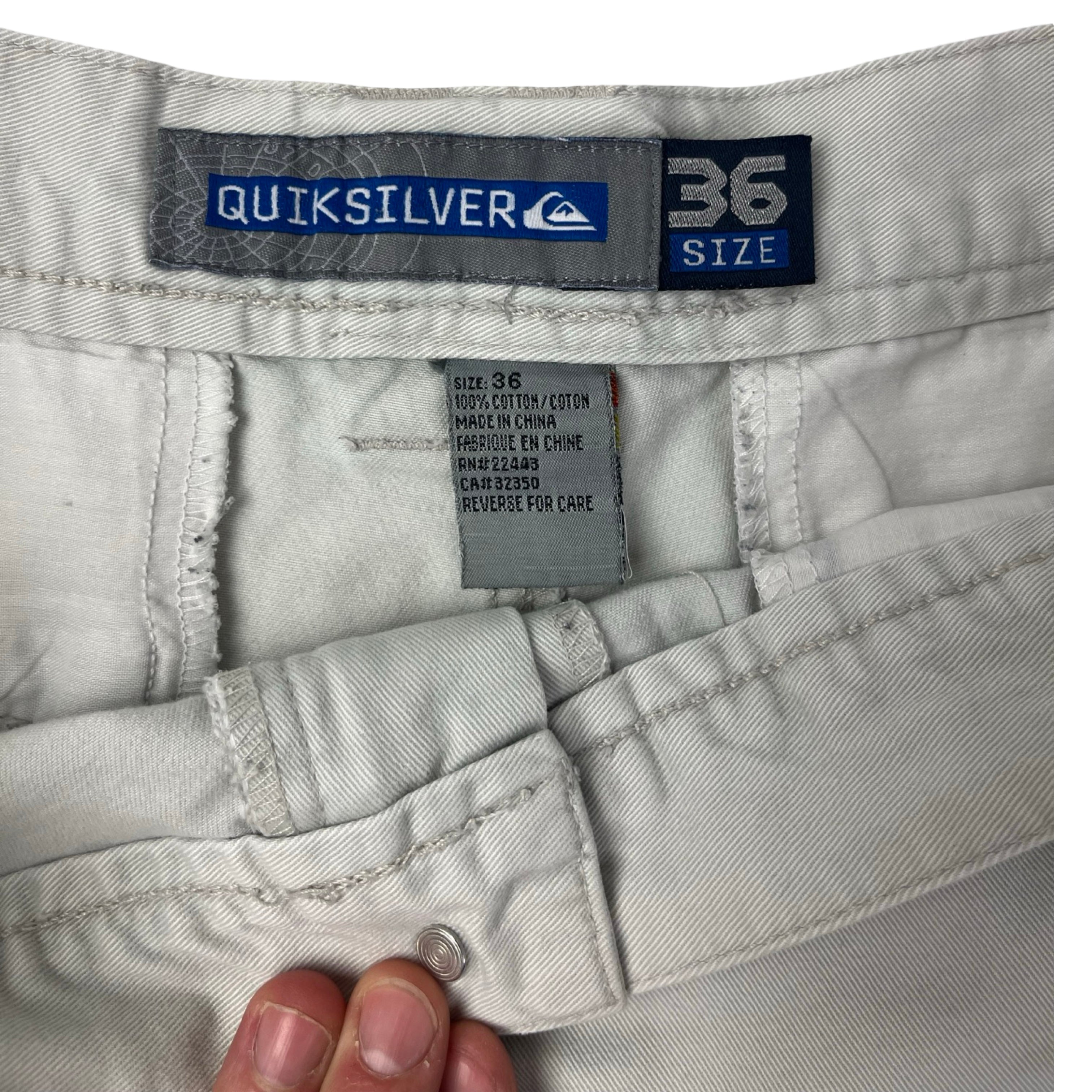 Vintage Y2K Quiksilver Cotton Cargo Shorts