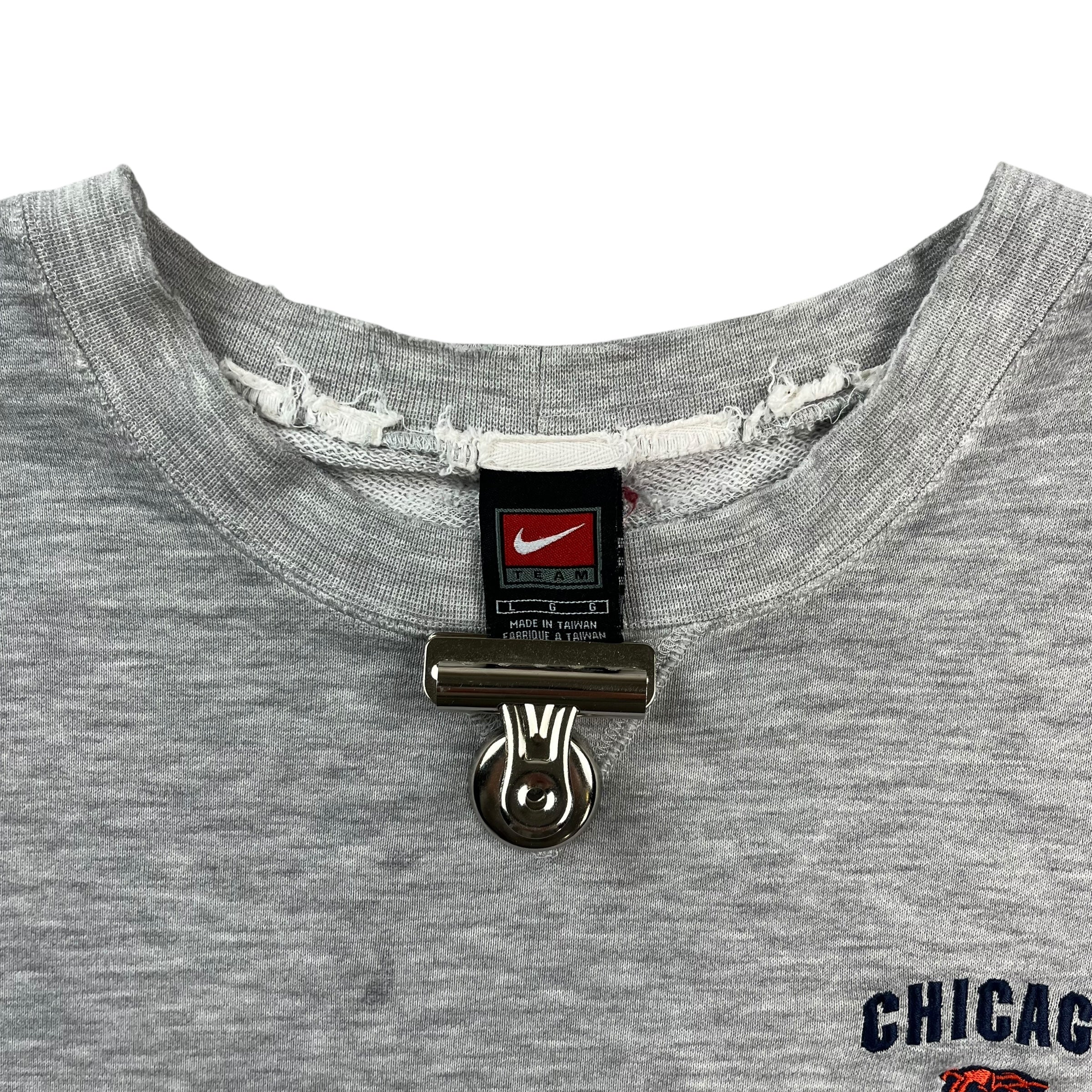 Vintage Chicago Bears Pocket Crewneck Light Grey