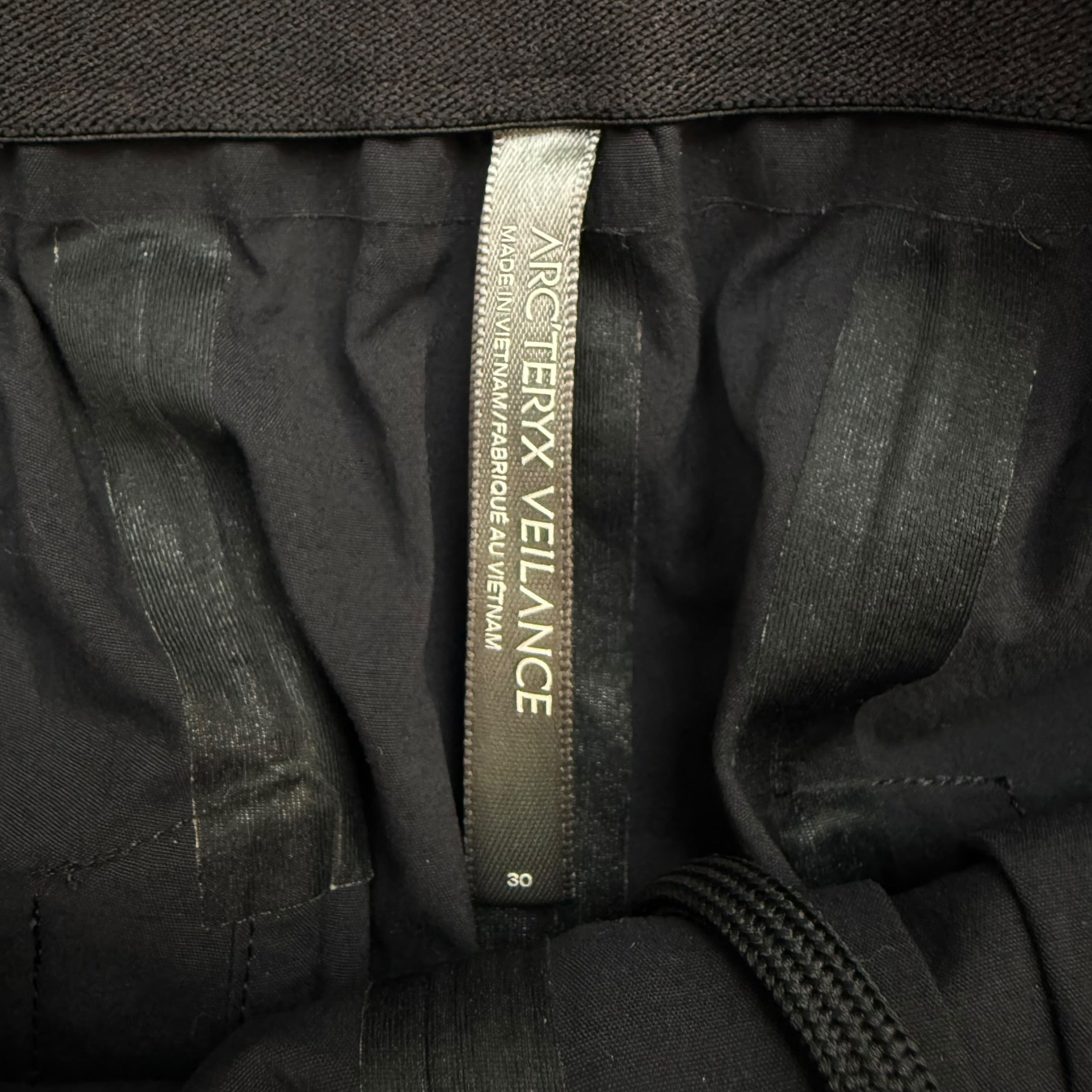 Arc’teryx Veilance Spere Cargo Pants Black
