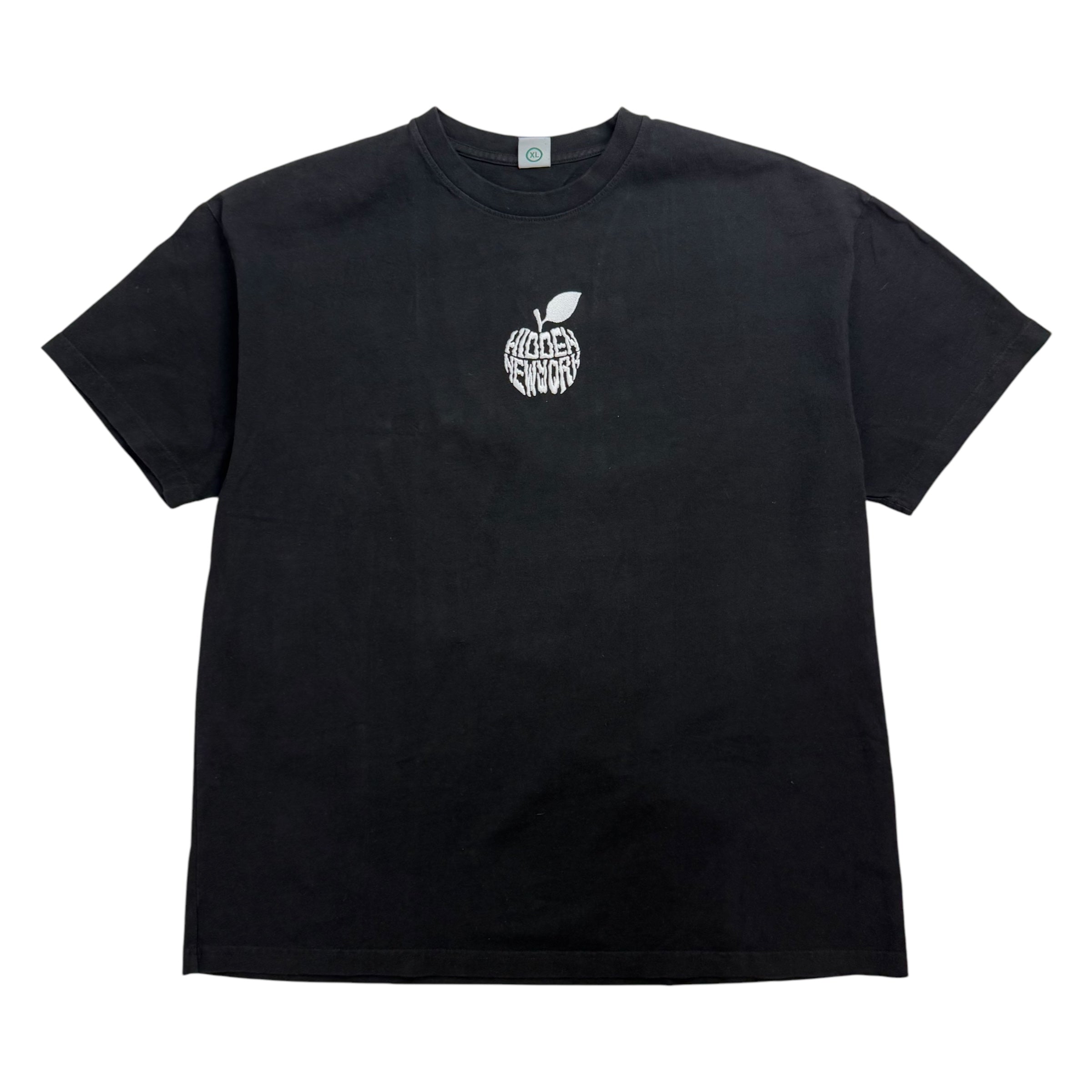 Hidden NY Rotten Apple Embroidery Tee Black