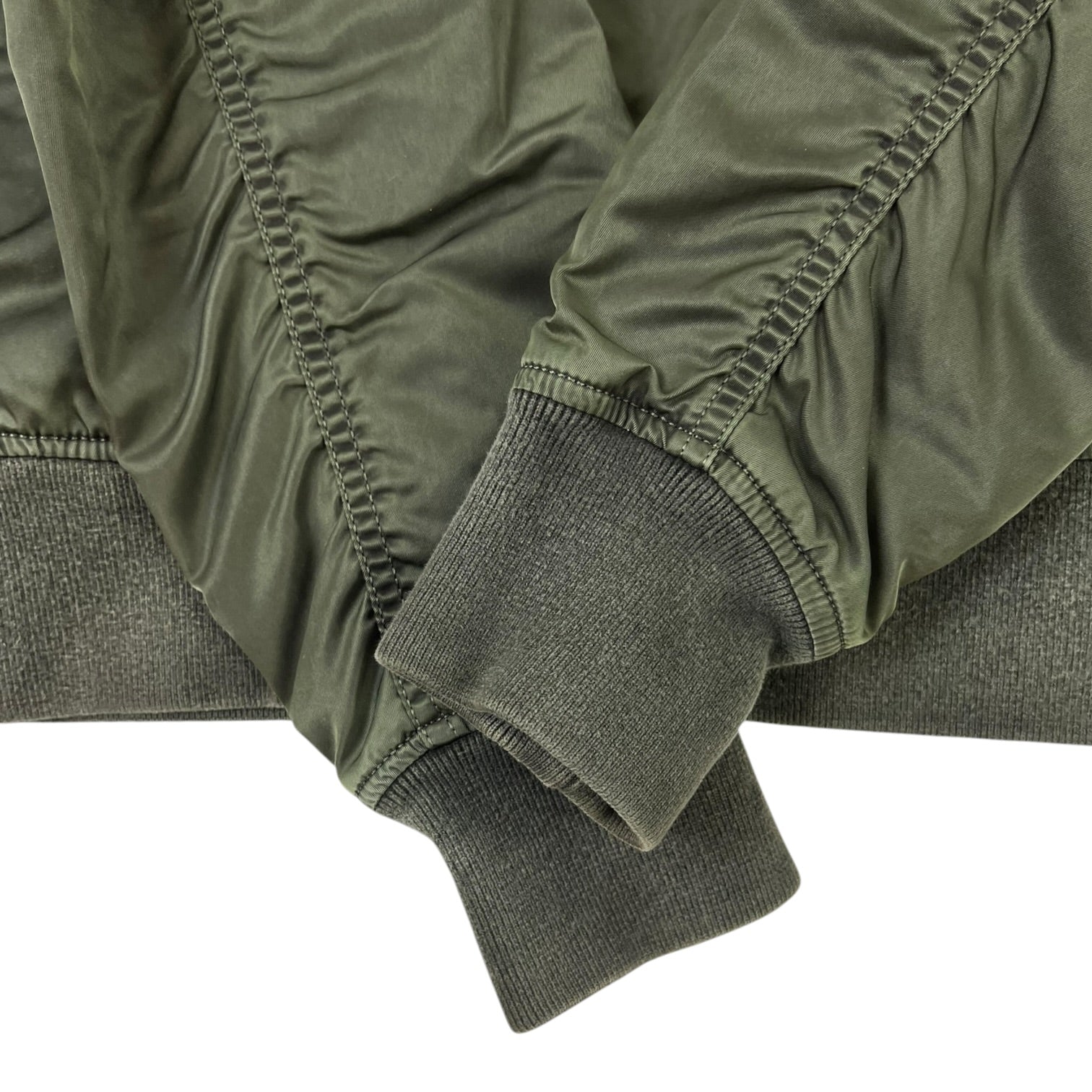 Alpha Industries MA-1 Flight Remove Before Flight Pull Tab Jacket Army Green