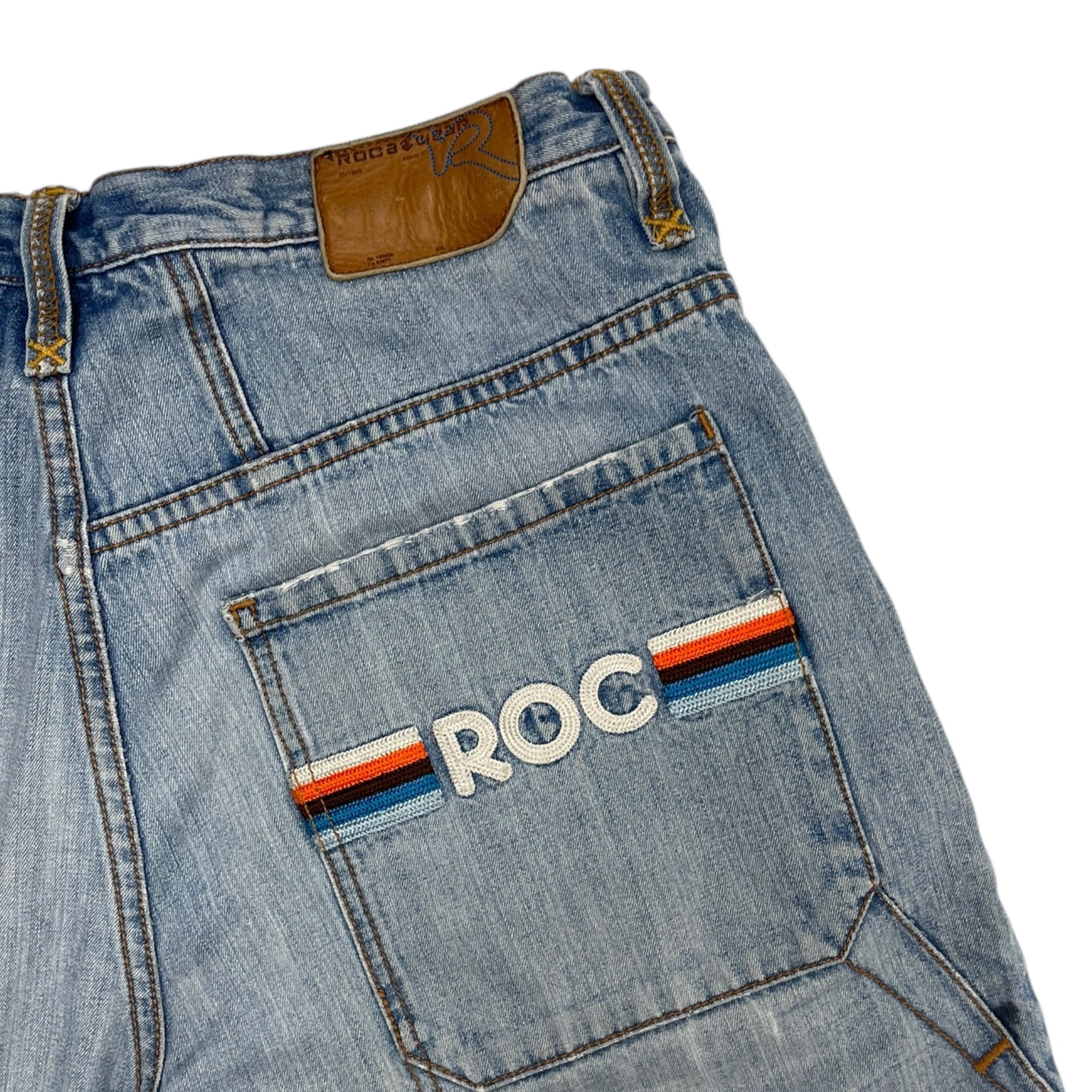 Vintage Y2K Rocawear Baggy Light Wash Denim Bottoms