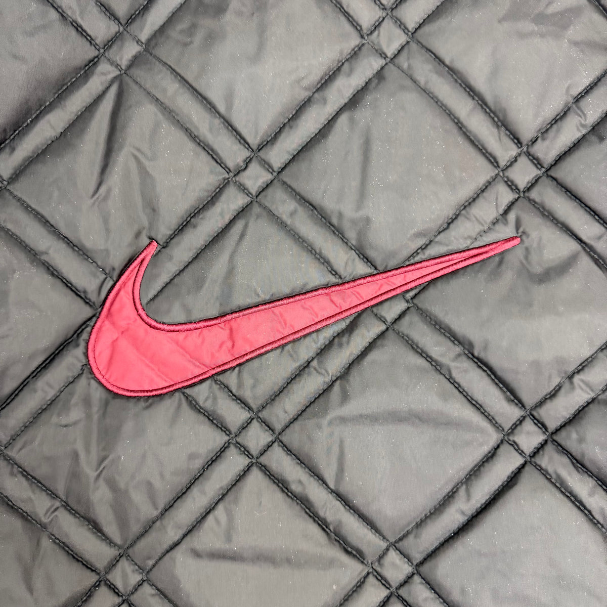 Vintage Nike Quilted Reversible Swoosh Puffer Jacket Red/Black