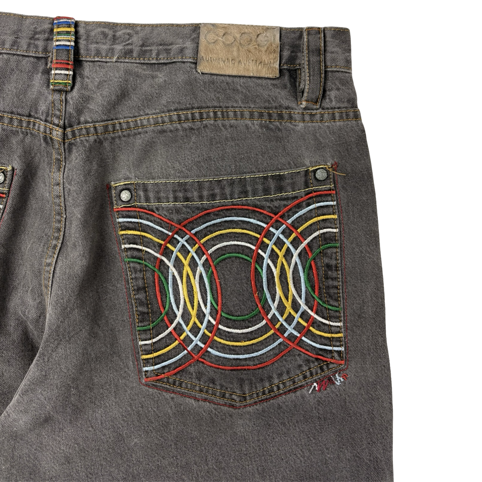 Vintage Y2K COOGI Embroidered Booty Pockets Jorts