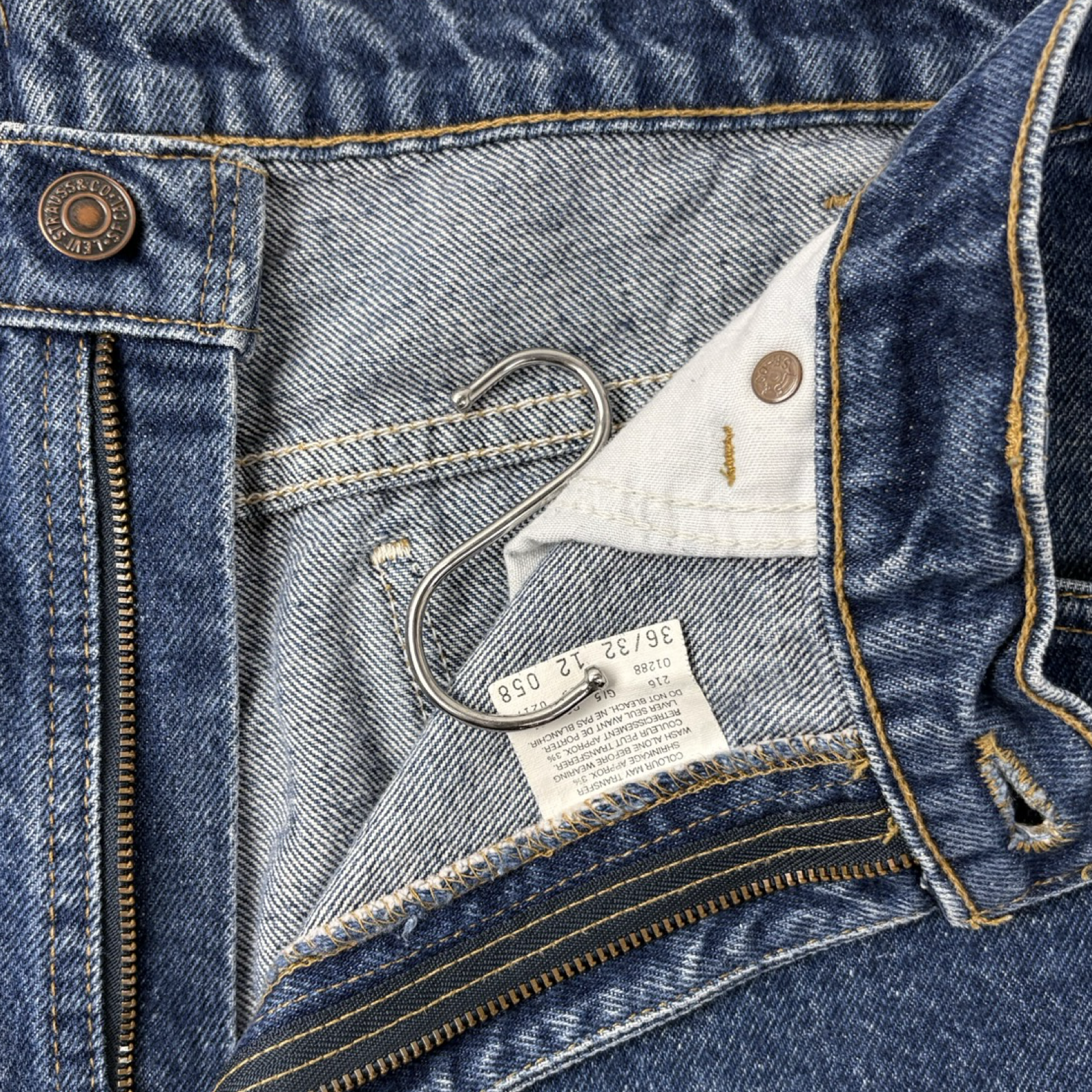 Vintage Levi's 619 Jorts Medium Wash