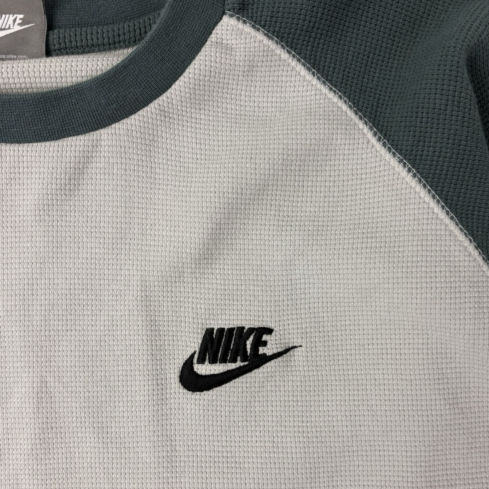 Vintage Y2K Nike Thermal Knit Longsleeve