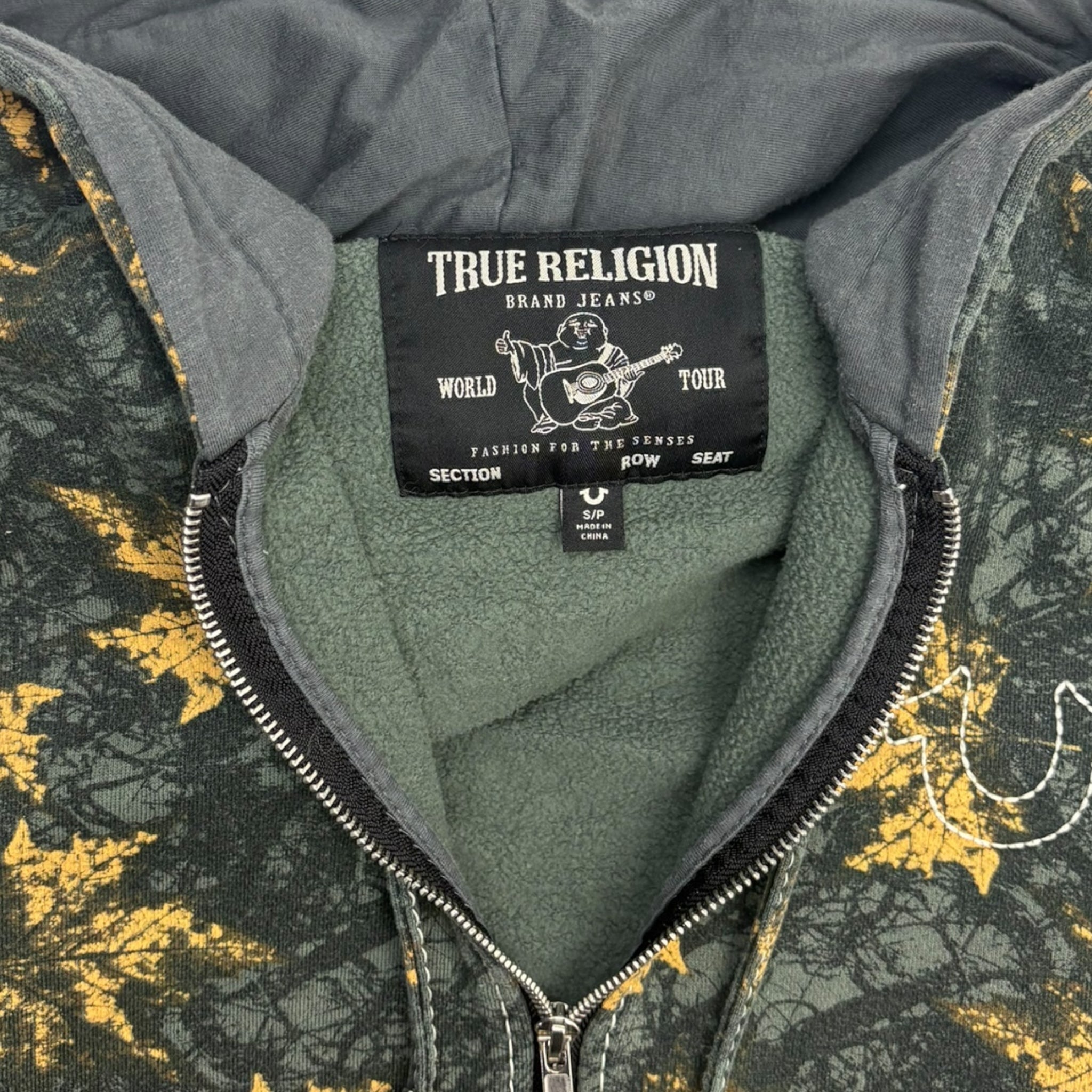 Y2K True Religion x Realtree Camo Zip Up Hoodie