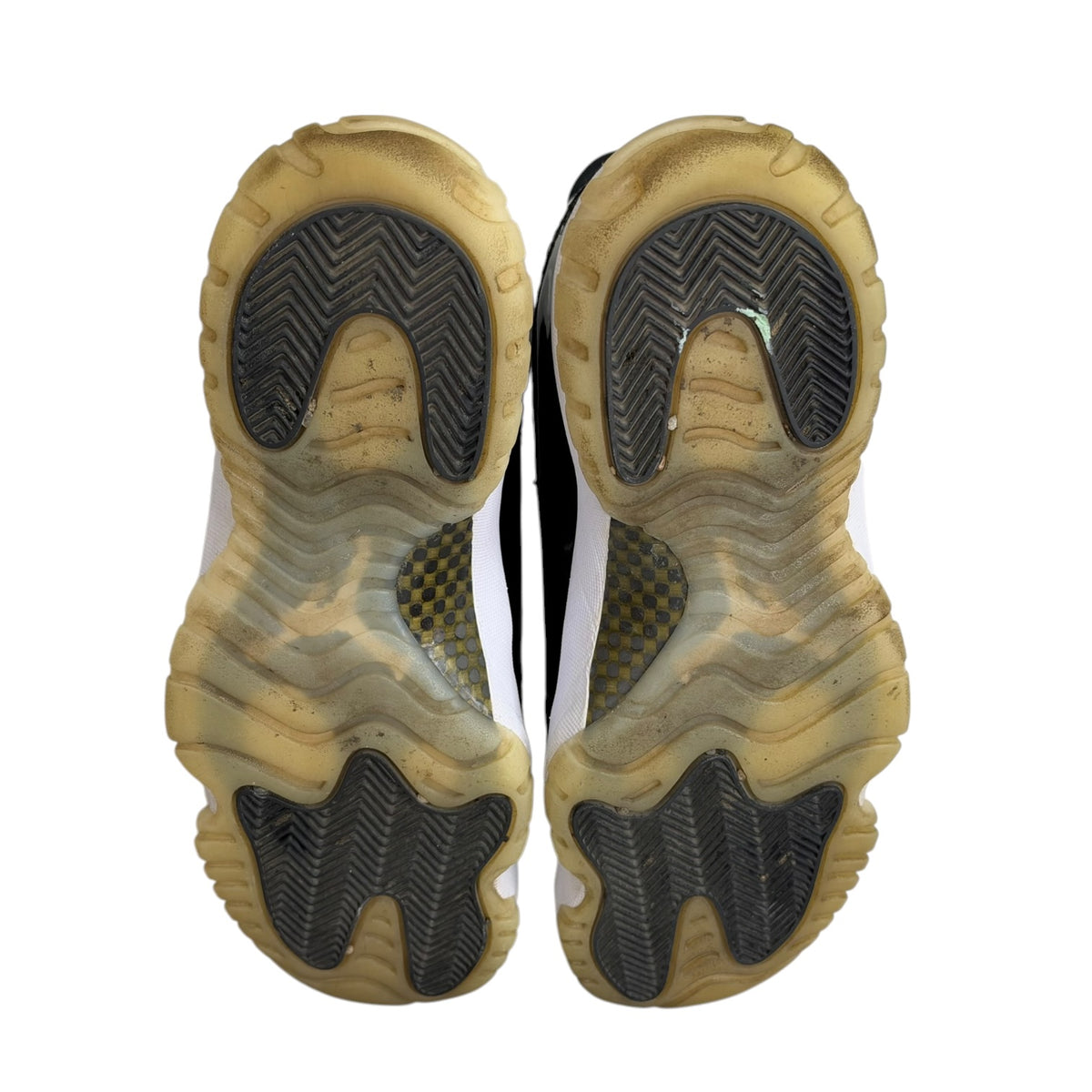 Jordan 11 Retro DMP Gratitude (2023) (Used)