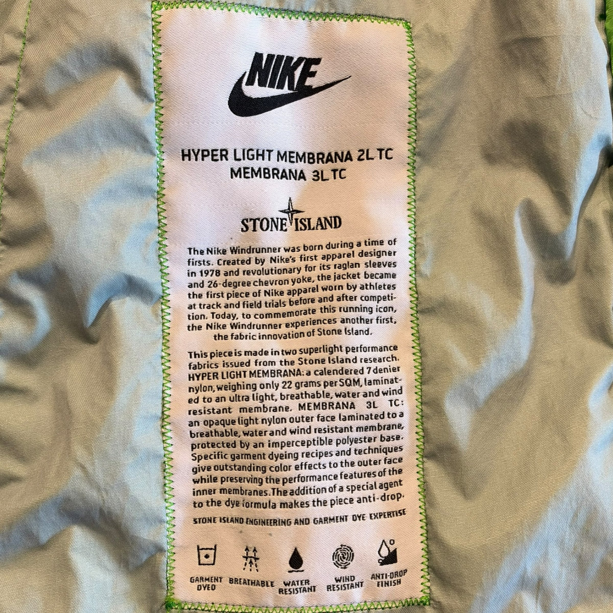 Stone Island x NikeLab Hyper Light Membrana Windrunner Jacket Green