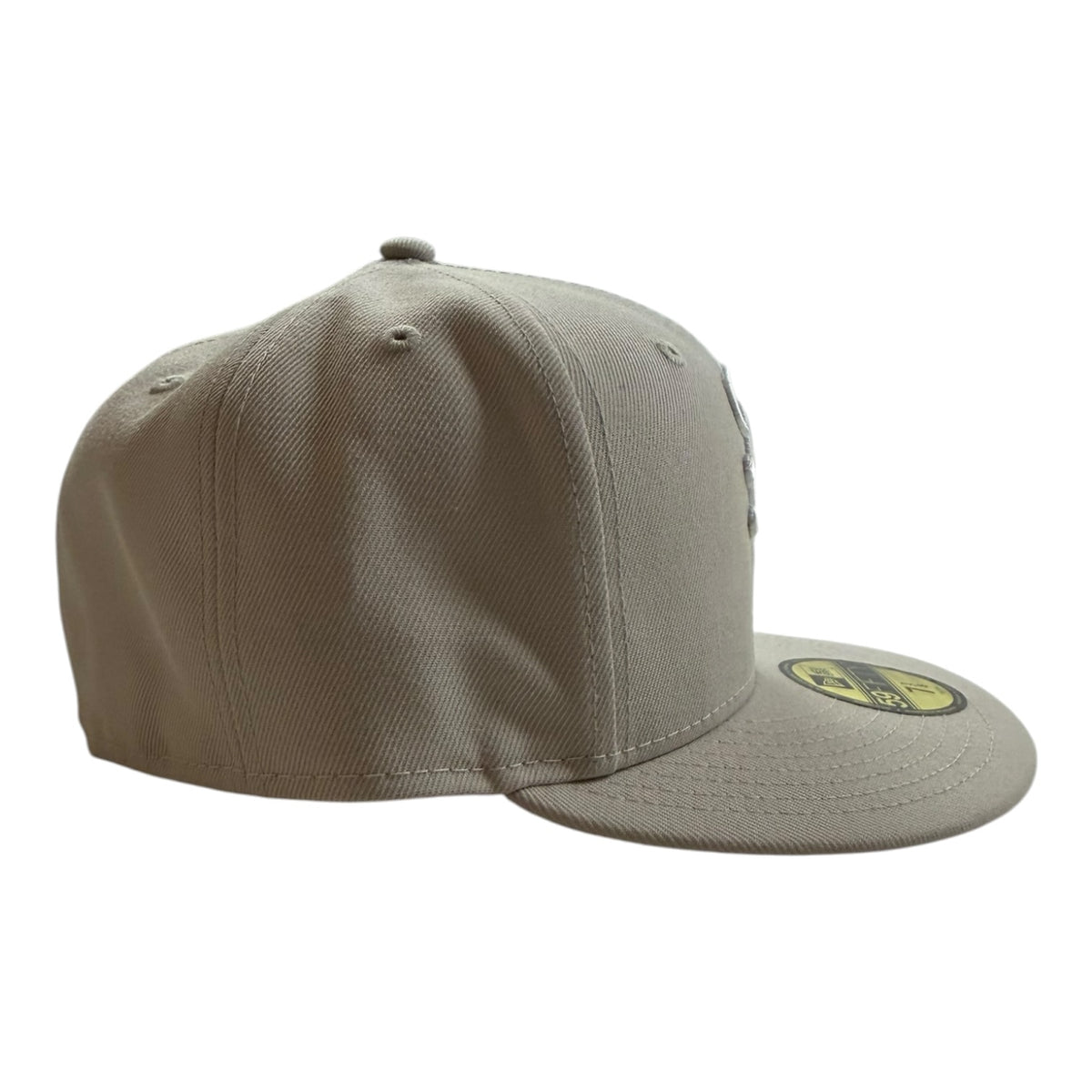 Syna Wrld Fitted Hat Beige