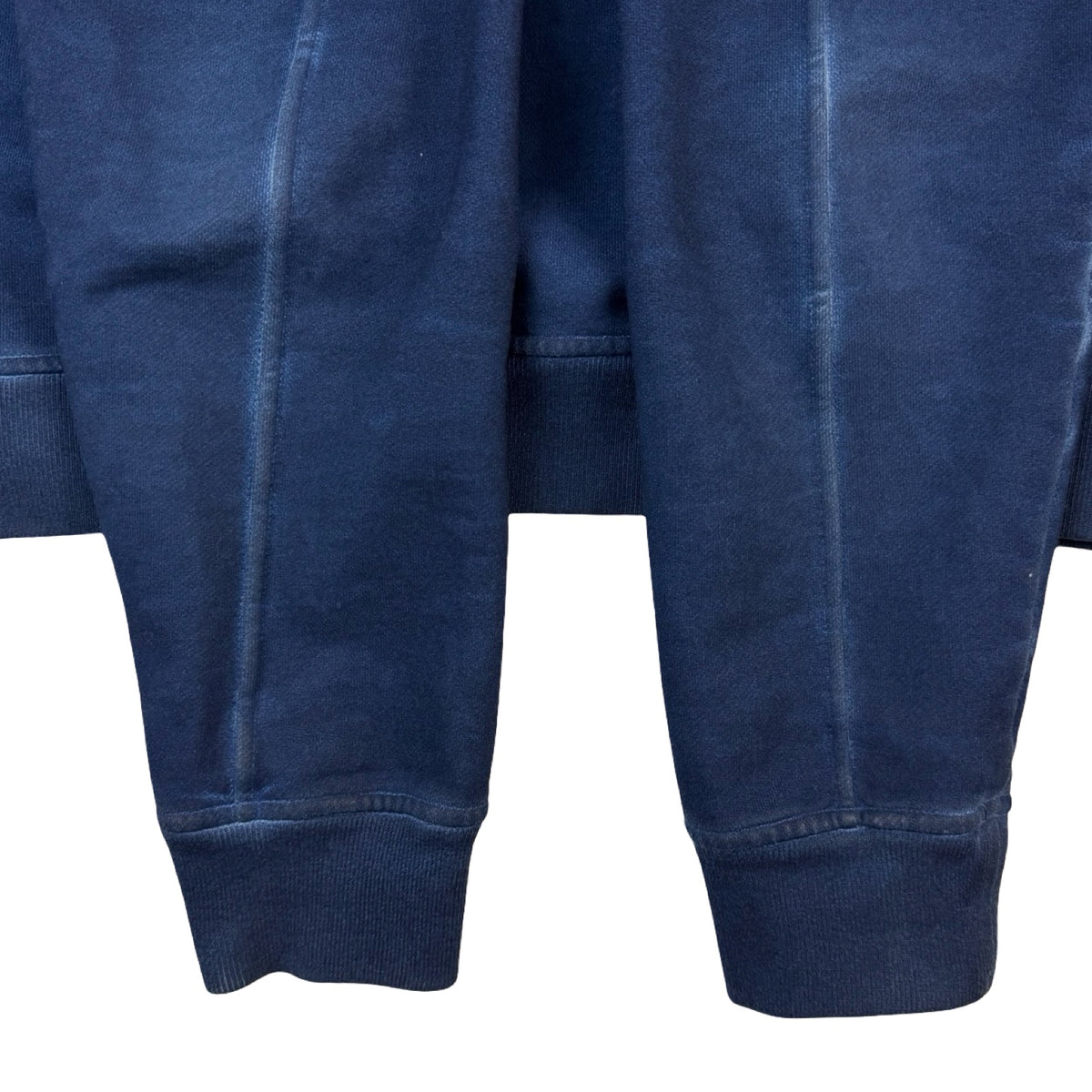 C.P. Company Lens Crewneck Sweatshrit Garment-Dyed Blue
