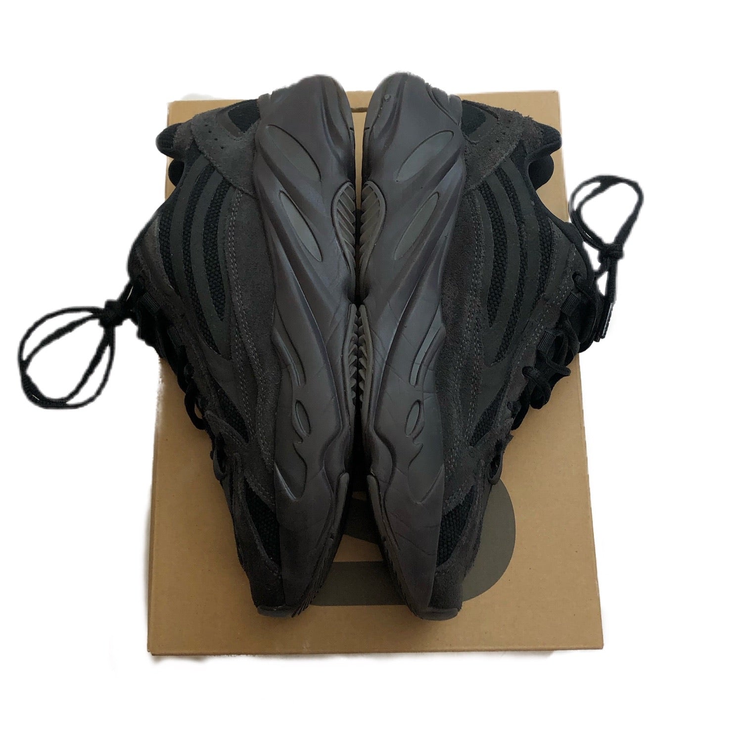 Yeezy 700 Vanta V2 (Used)