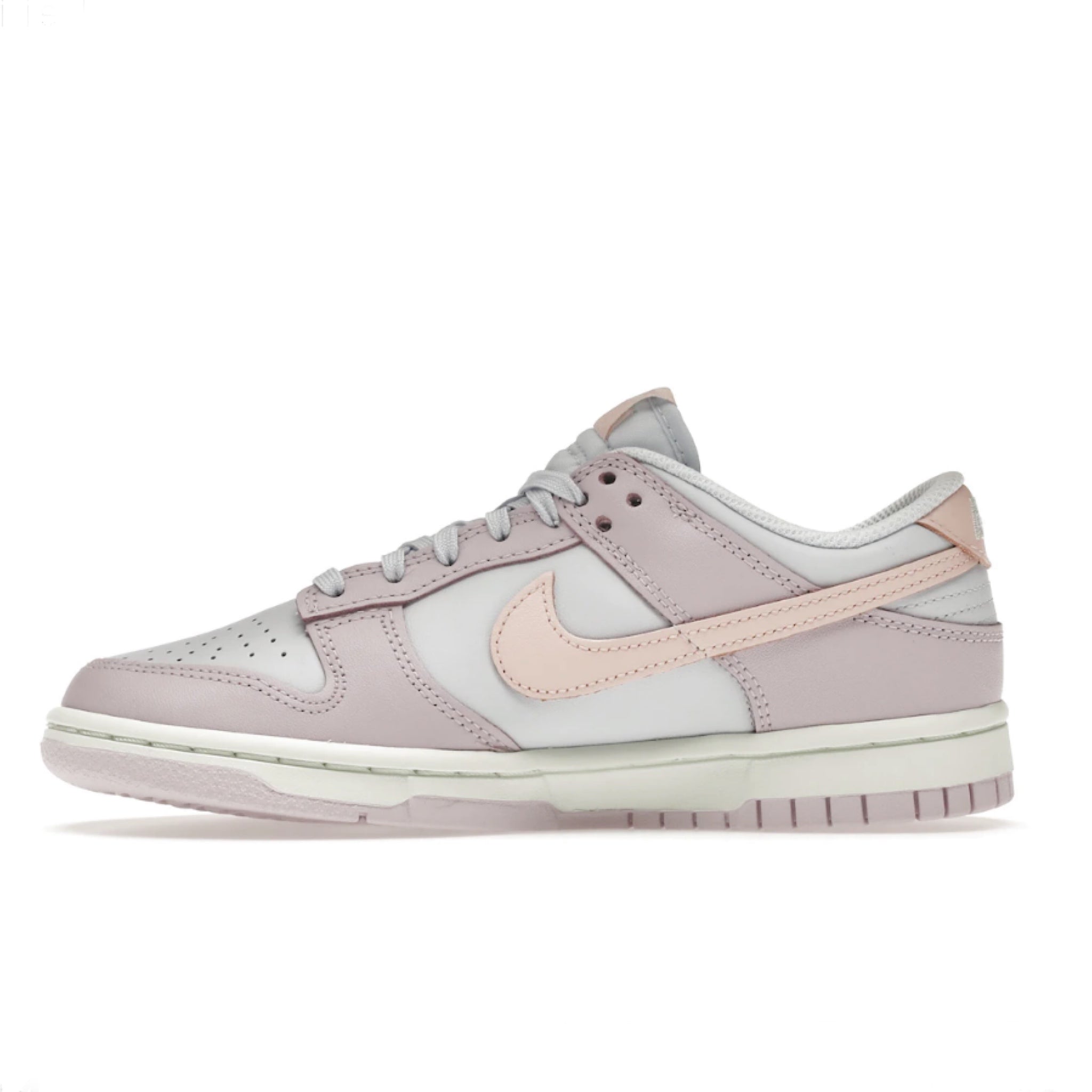 Dunk Low Easter 2022 (W)